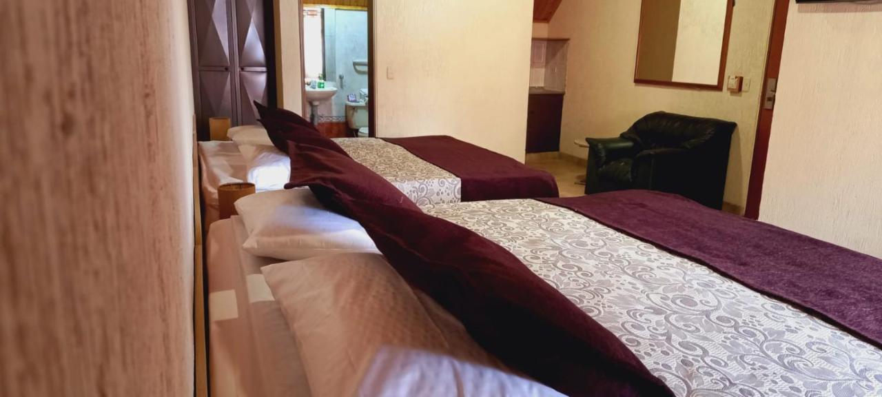 Hoteles Bogota Inn Colonial Экстерьер фото
