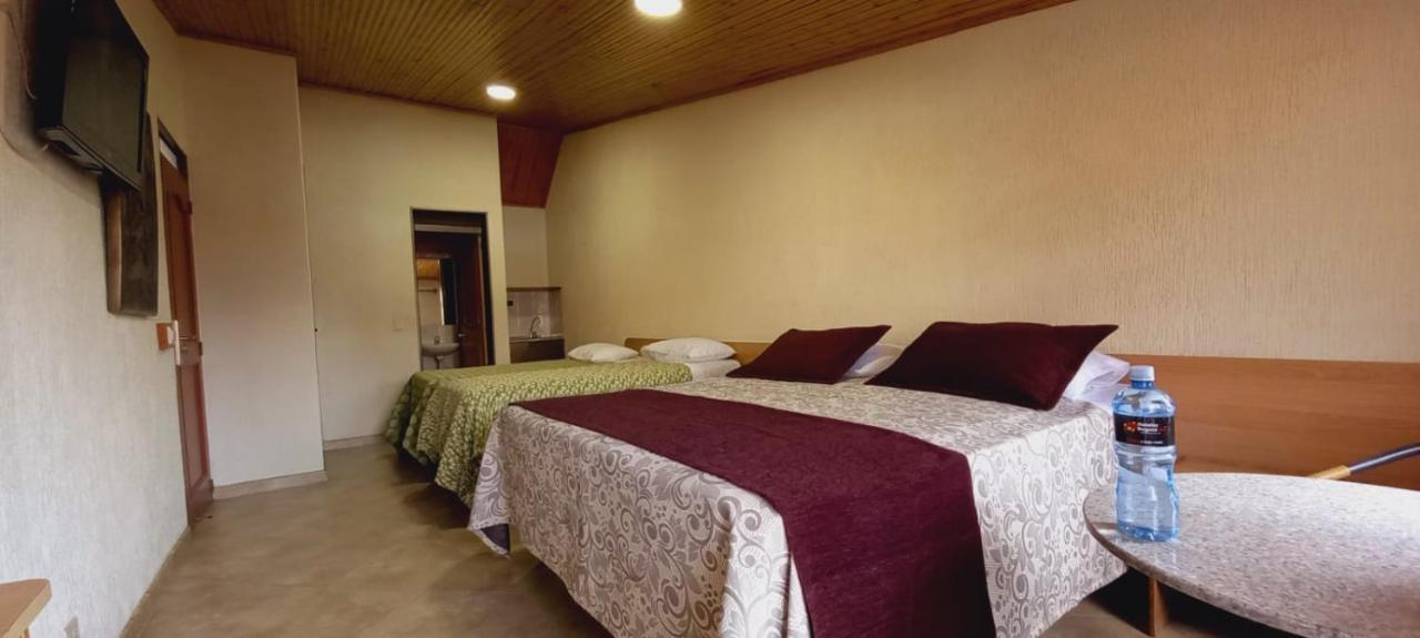 Hoteles Bogota Inn Colonial Экстерьер фото