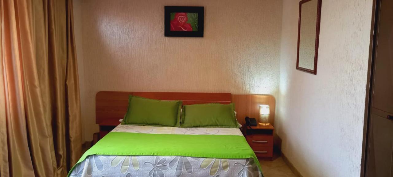 Hoteles Bogota Inn Colonial Экстерьер фото